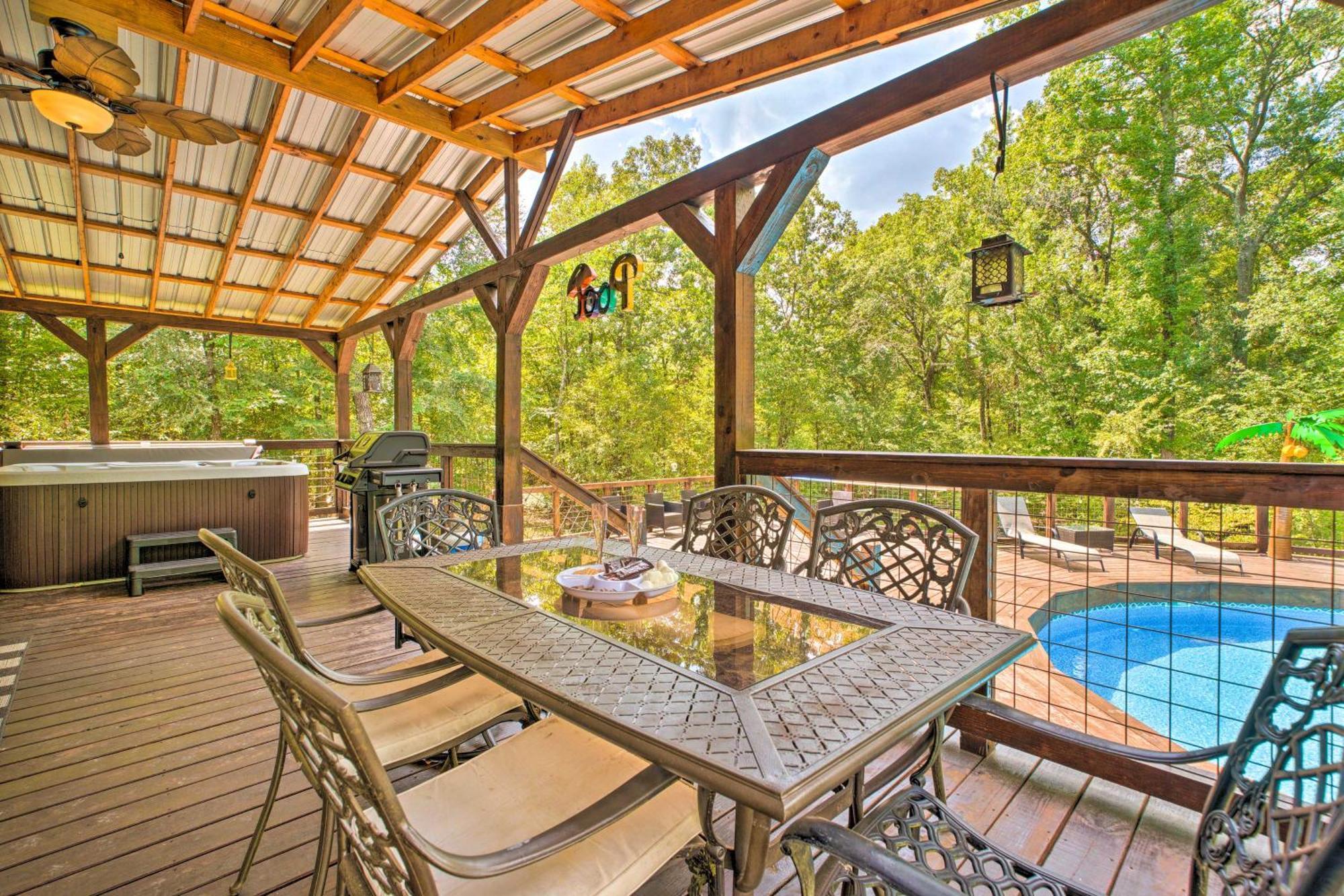 Pet-Friendly Home With Pool In Broken Bow! Екстер'єр фото
